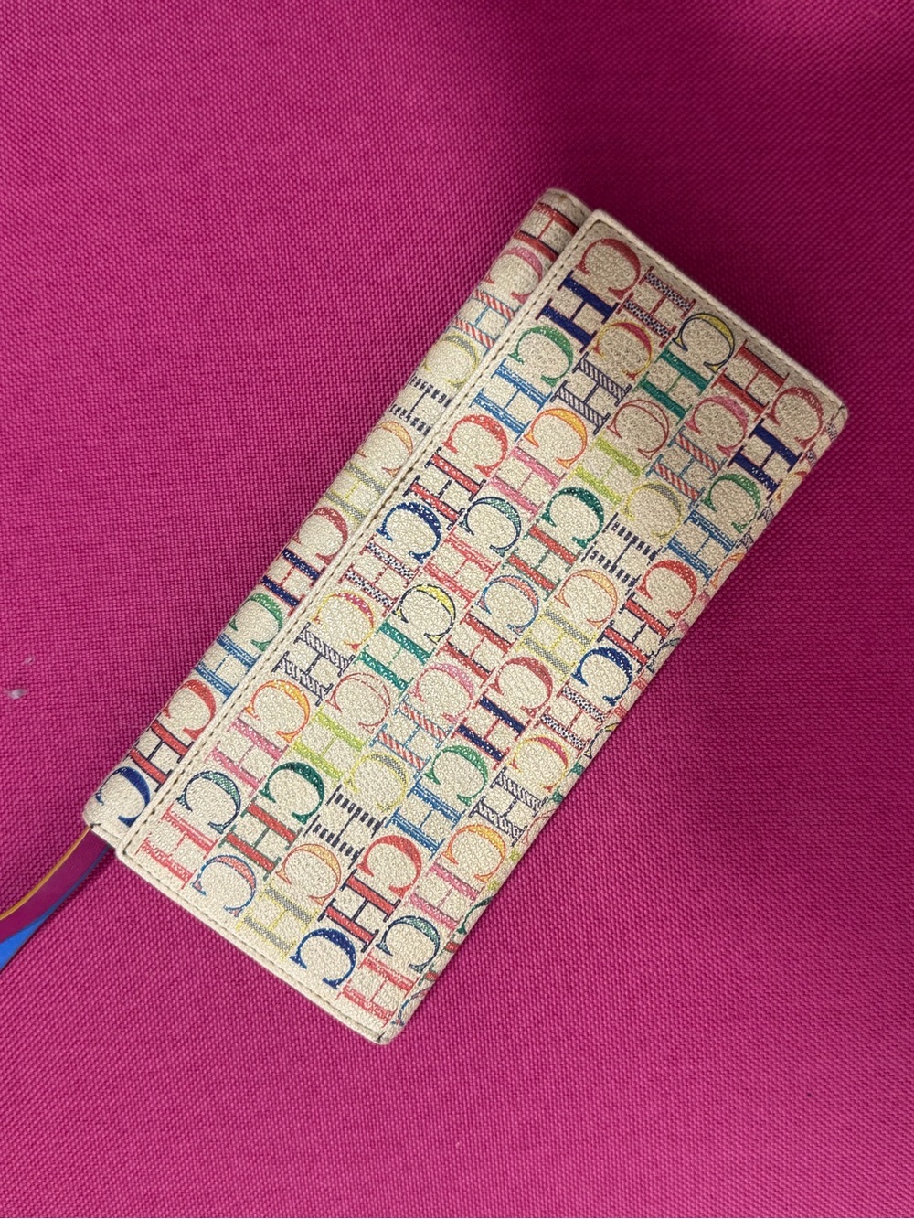 Carolina Herrera Multicolor Logo Continental Wallet - Cream/Multicolor